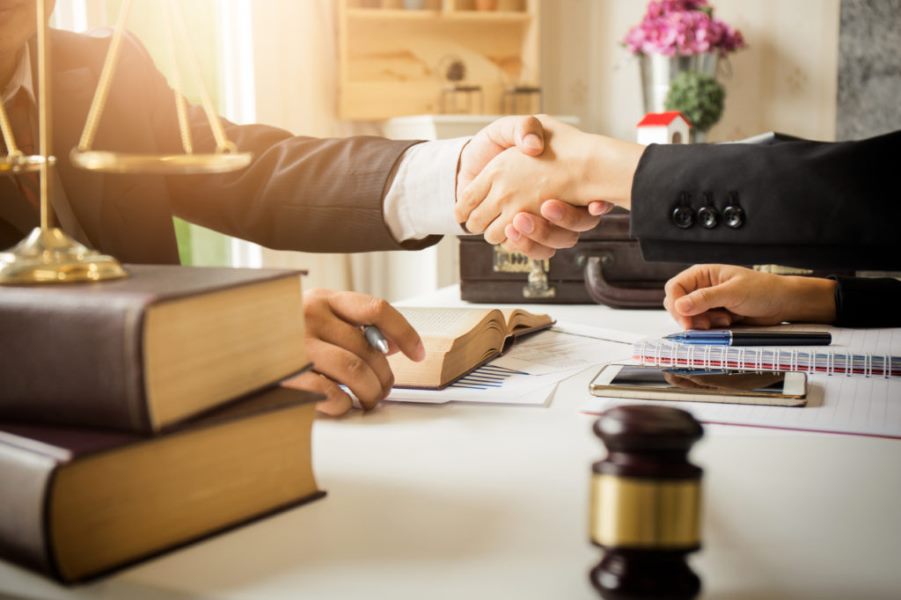 Хороший адвокат – находка для бизнесмена